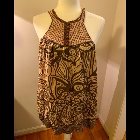 BCBGMaxAzria crocheted silk top, size S.. - Picture 2 of 5